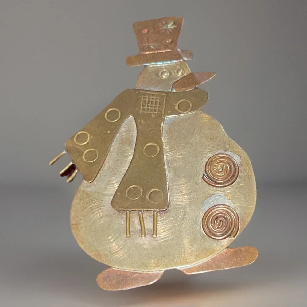 VTG Mixed Metals Handmade Snowman Brooch Holiday Christmas Brass Copper‎ - Picture 2 of 4